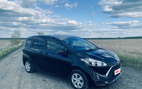 Toyota Sienta II, 2019 год, 1 520 000 рублей, 2 фотография