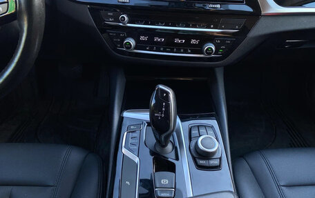 BMW 5 серия, 2018 год, 2 750 000 рублей, 12 фотография