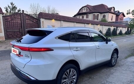 Toyota Venza, 2021 год, 4 700 000 рублей, 3 фотография