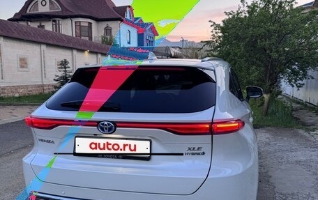 Toyota Venza, 2021 год, 4 700 000 рублей, 2 фотография