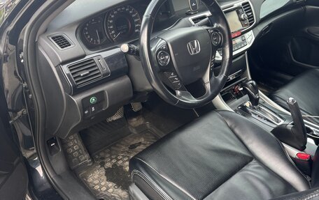 Honda Accord IX рестайлинг, 2013 год, 1 650 000 рублей, 9 фотография