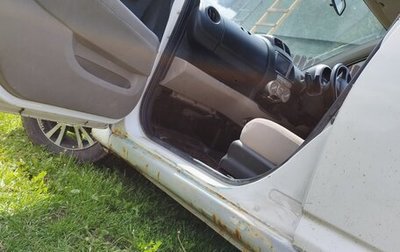 Toyota Passo III, 2004 год, 230 000 рублей, 1 фотография