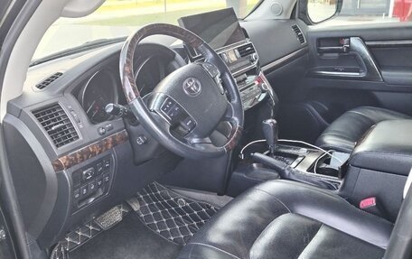 Toyota Land Cruiser 200, 2014 год, 3 900 000 рублей, 10 фотография