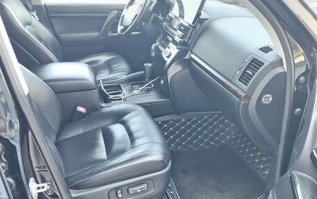 Toyota Land Cruiser 200, 2014 год, 3 900 000 рублей, 12 фотография