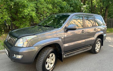 Toyota Land Cruiser Prado 120 рестайлинг, 2008 год, 2 249 000 рублей, 3 фотография