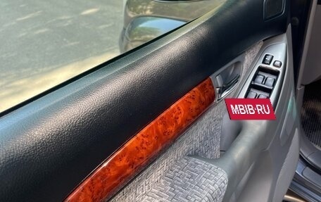 Toyota Land Cruiser Prado 120 рестайлинг, 2008 год, 2 249 000 рублей, 9 фотография