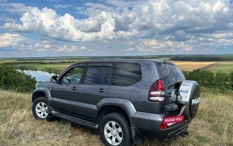 Toyota Land Cruiser Prado 120 рестайлинг, 2008 год, 2 249 000 рублей, 2 фотография