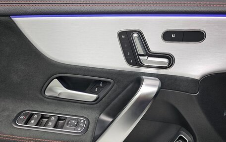 Mercedes-Benz CLA, 2020 год, 3 000 000 рублей, 11 фотография