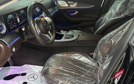 Mercedes-Benz CLS, 2021 год, 4 980 000 рублей, 10 фотография