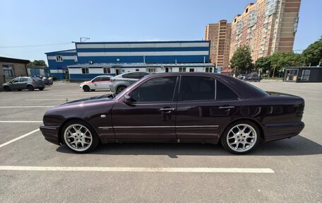 Mercedes-Benz E-Класс, 1997 год, 850 000 рублей, 2 фотография