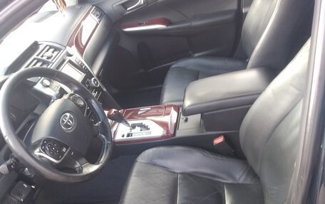 Toyota Camry, 2013 год, 1 350 000 рублей, 4 фотография