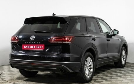 Volkswagen Touareg III, 2018 год, 3 989 898 рублей, 5 фотография