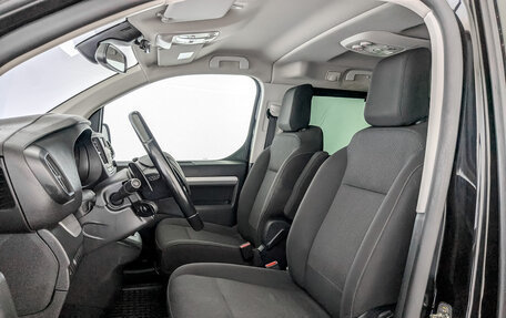 Peugeot Traveller I, 2021 год, 2 645 000 рублей, 21 фотография