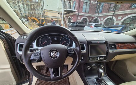 Volkswagen Touareg III, 2011 год, 2 000 000 рублей, 5 фотография