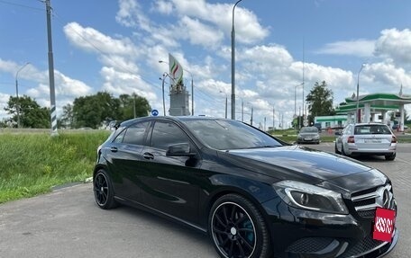 Mercedes-Benz A-Класс, 2014 год, 1 850 000 рублей, 3 фотография