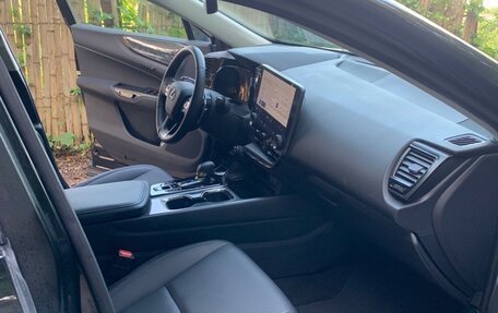 Lexus NX, 2022 год, 4 599 990 рублей, 8 фотография