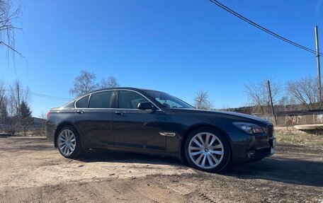 BMW 7 серия, 2009 год, 1 930 000 рублей, 16 фотография
