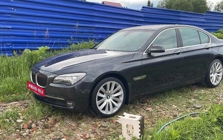 BMW 7 серия, 2009 год, 1 930 000 рублей, 9 фотография