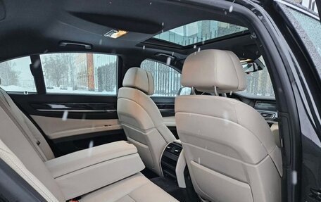 BMW 7 серия, 2009 год, 1 930 000 рублей, 23 фотография