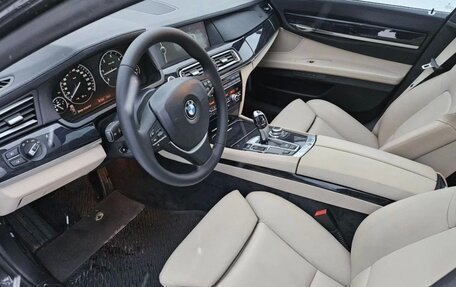BMW 7 серия, 2009 год, 1 930 000 рублей, 21 фотография