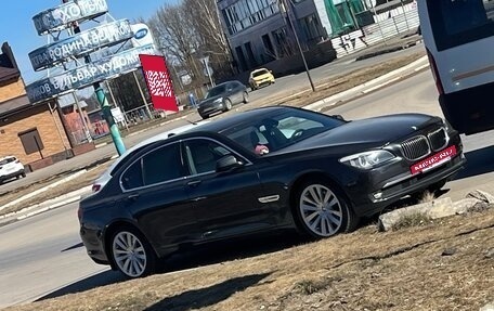BMW 7 серия, 2009 год, 1 930 000 рублей, 15 фотография