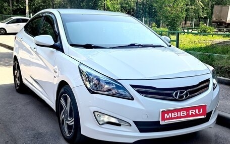 Hyundai Solaris II рестайлинг, 2014 год, 1 030 000 рублей, 3 фотография