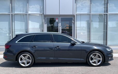 Audi A4, 2018 год, 2 200 000 рублей, 4 фотография
