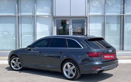 Audi A4, 2018 год, 2 200 000 рублей, 7 фотография