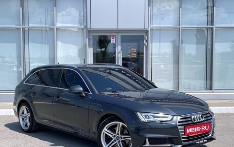 Audi A4, 2018 год, 2 200 000 рублей, 3 фотография