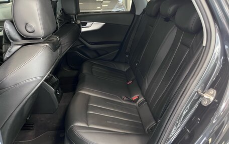 Audi A4, 2018 год, 2 200 000 рублей, 24 фотография