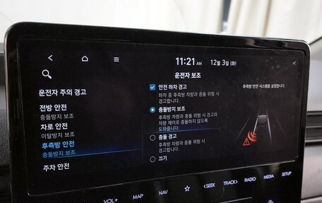 Hyundai Staria, 2022 год, 2 400 000 рублей, 13 фотография