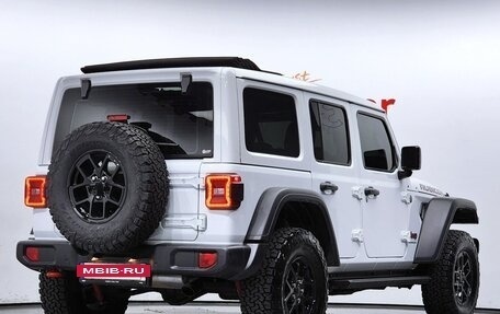 Jeep Wrangler, 2024 год, 6 750 000 рублей, 2 фотография