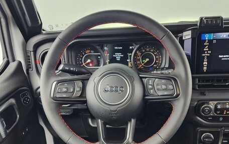 Jeep Wrangler, 2024 год, 6 750 000 рублей, 13 фотография