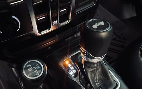 Jeep Wrangler, 2024 год, 6 350 000 рублей, 9 фотография