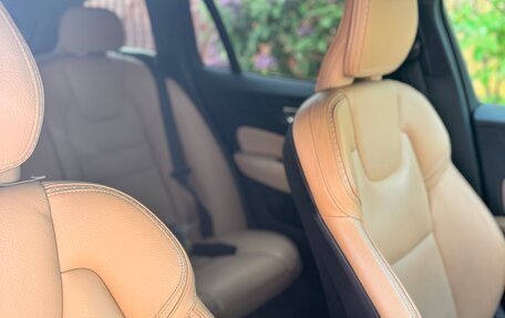 Volvo V60 Cross Country II, 2019 год, 2 800 000 рублей, 8 фотография