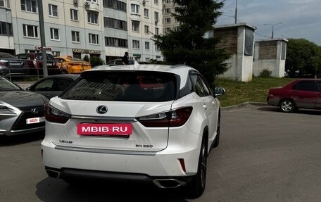 Lexus RX IV рестайлинг, 2016 год, 3 550 000 рублей, 17 фотография