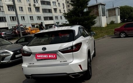 Lexus RX IV рестайлинг, 2016 год, 3 550 000 рублей, 15 фотография