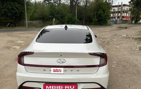 Hyundai Sonata VIII, 2021 год, 2 090 000 рублей, 2 фотография