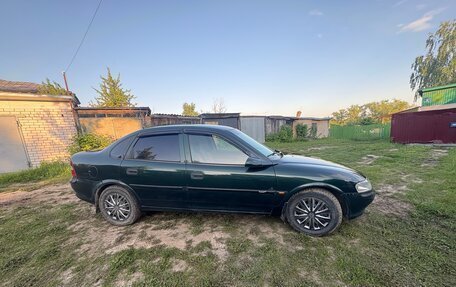Opel Vectra B рестайлинг, 1997 год, 180 000 рублей, 2 фотография