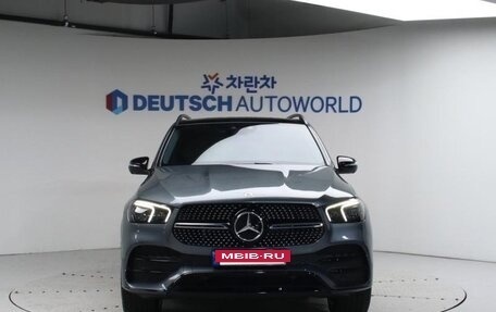 Mercedes-Benz GLE, 2022 год, 6 750 000 рублей, 3 фотография