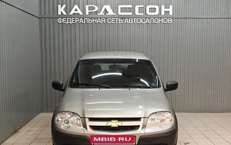 Chevrolet Niva I рестайлинг, 2018 год, 700 000 рублей, 4 фотография
