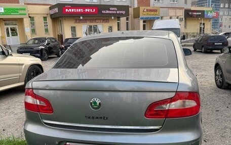 Skoda Superb III рестайлинг, 2012 год, 850 000 рублей, 4 фотография