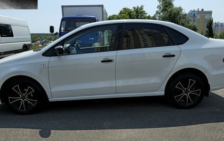 Volkswagen Polo VI (EU Market), 2016 год, 950 000 рублей, 3 фотография