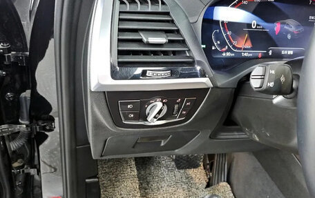 BMW X4, 2021 год, 3 770 000 рублей, 13 фотография