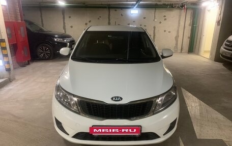 KIA Rio III рестайлинг, 2013 год, 825 000 рублей, 9 фотография