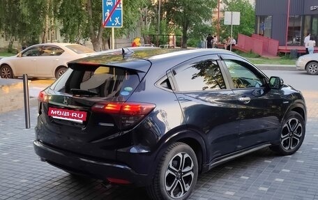 Honda Vezel, 2018 год, 2 250 000 рублей, 3 фотография