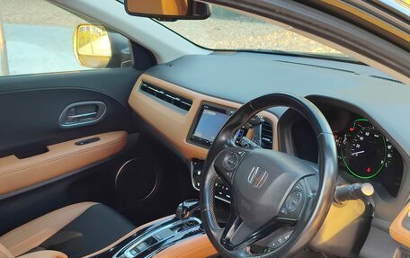 Honda Vezel, 2018 год, 2 250 000 рублей, 7 фотография