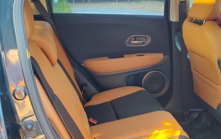 Honda Vezel, 2018 год, 2 250 000 рублей, 10 фотография