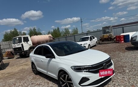 Volkswagen Polo VI (EU Market), 2021 год, 1 675 000 рублей, 3 фотография