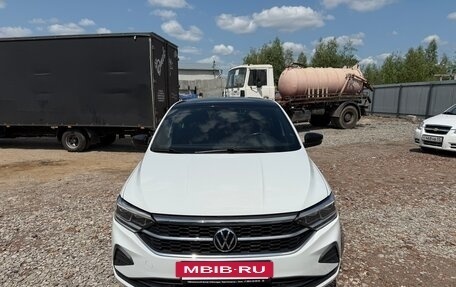 Volkswagen Polo VI (EU Market), 2021 год, 1 675 000 рублей, 2 фотография